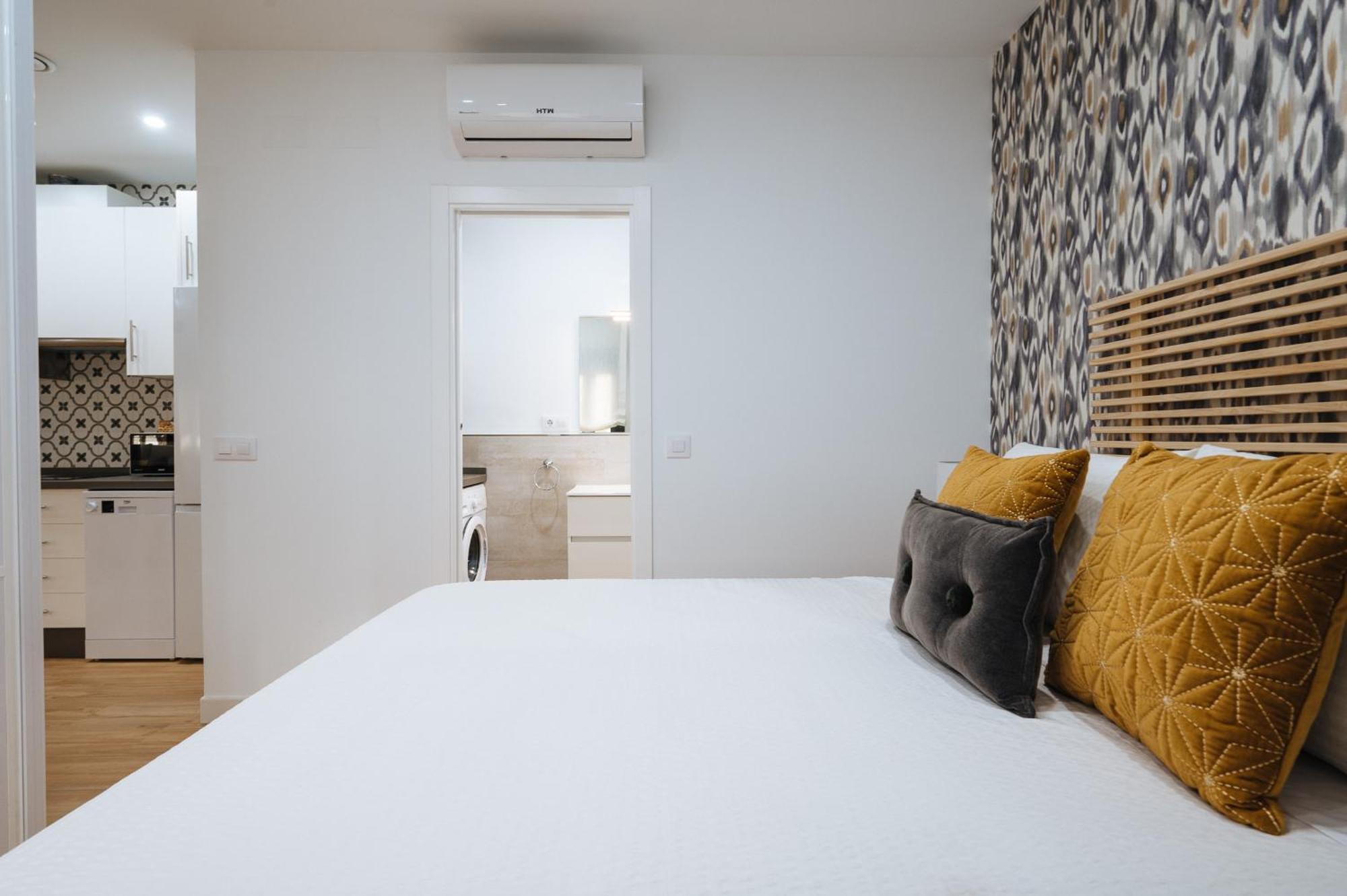 Wish Suite Miraflores De Sevilla ภายนอก รูปภาพ