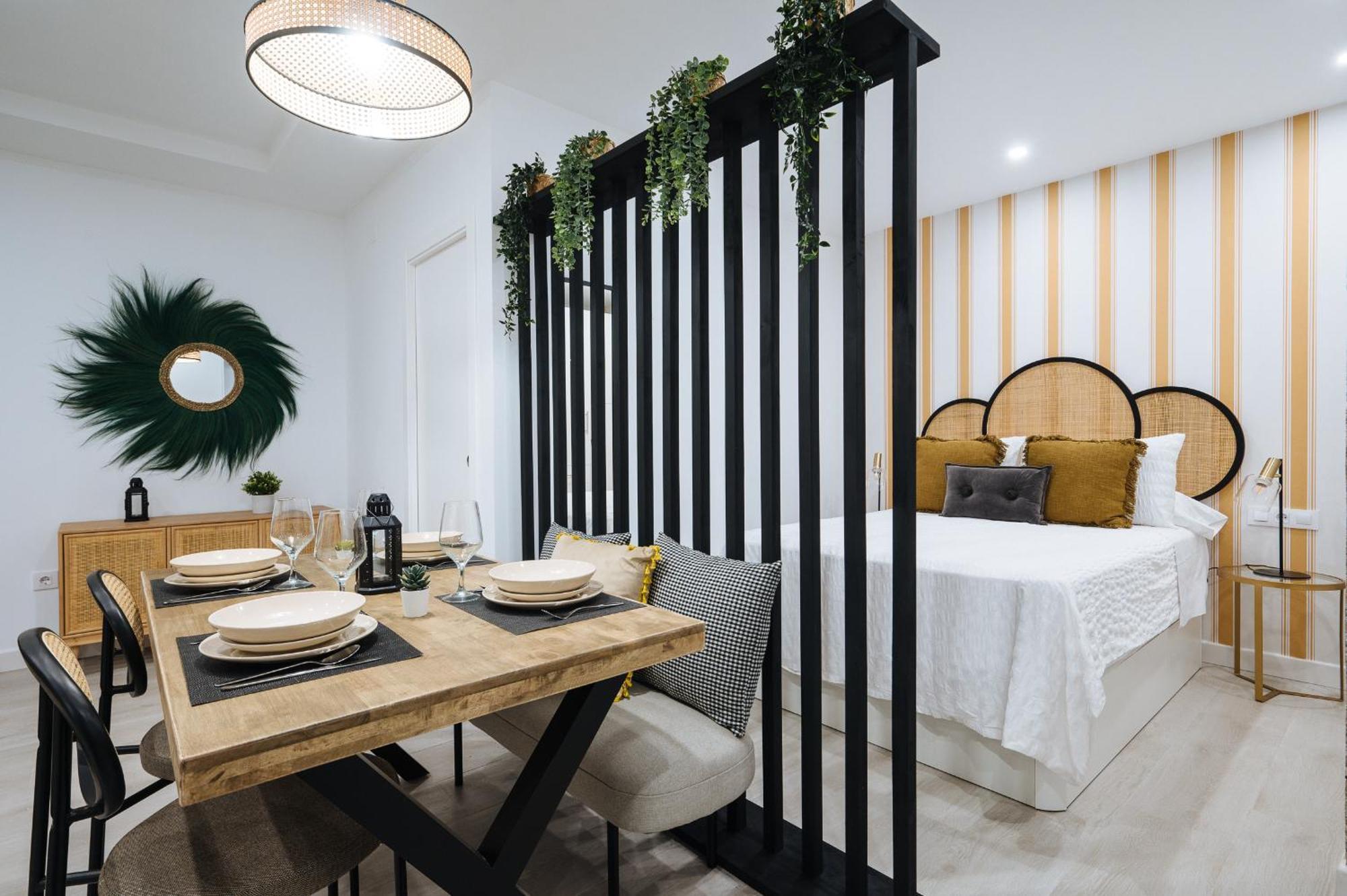 Wish Suite Miraflores De Sevilla ภายนอก รูปภาพ