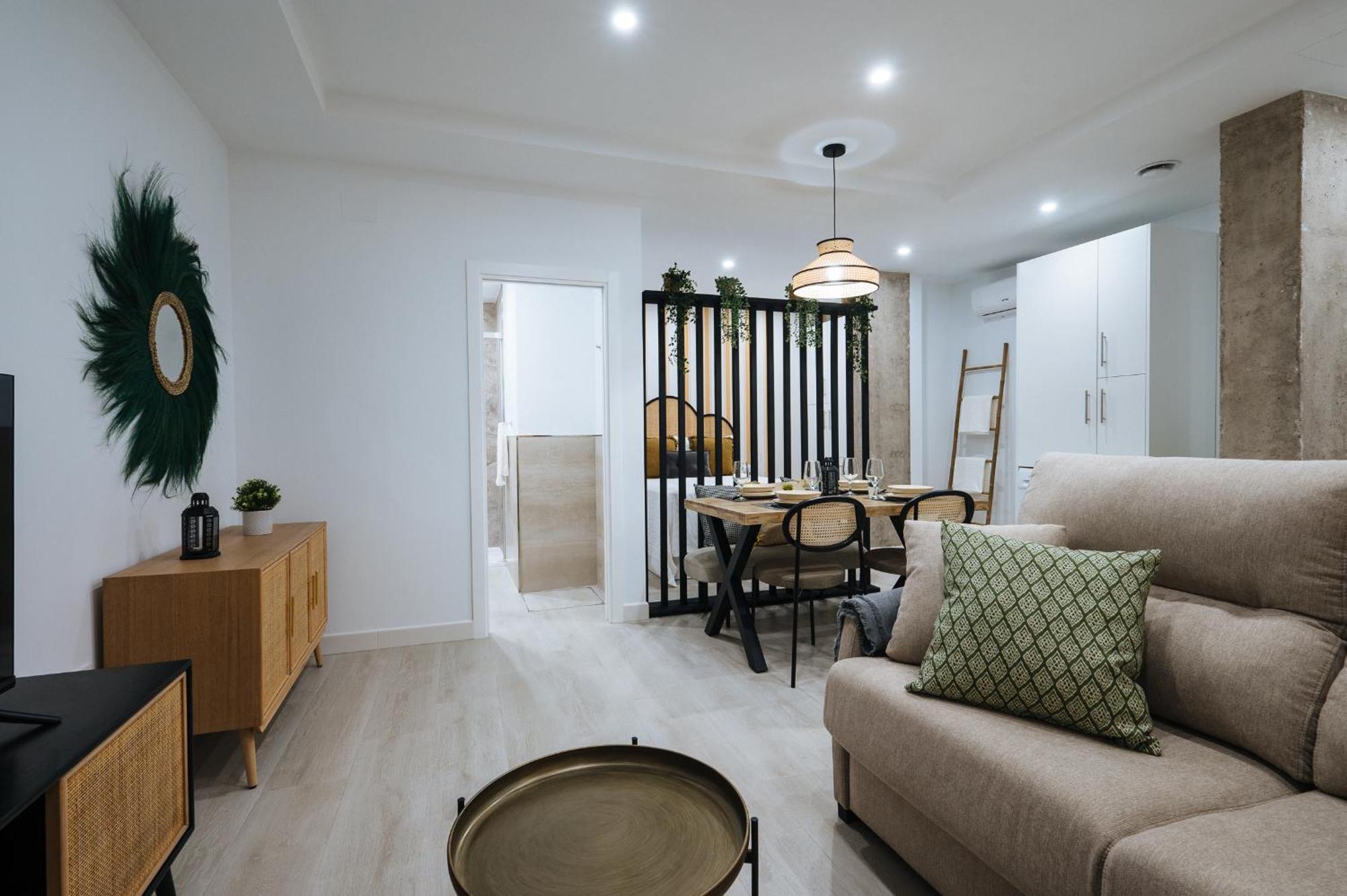 Wish Suite Miraflores De Sevilla ภายนอก รูปภาพ