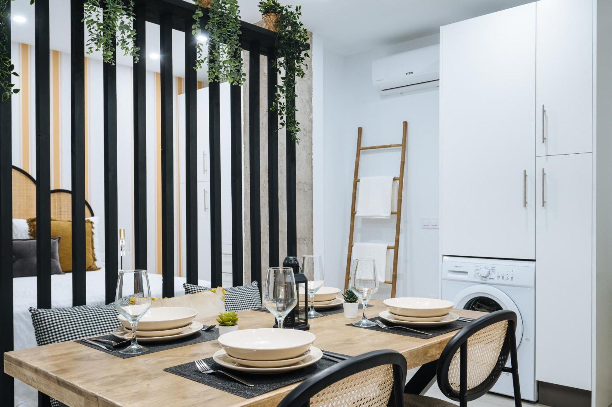 Wish Suite Miraflores De Sevilla ภายนอก รูปภาพ