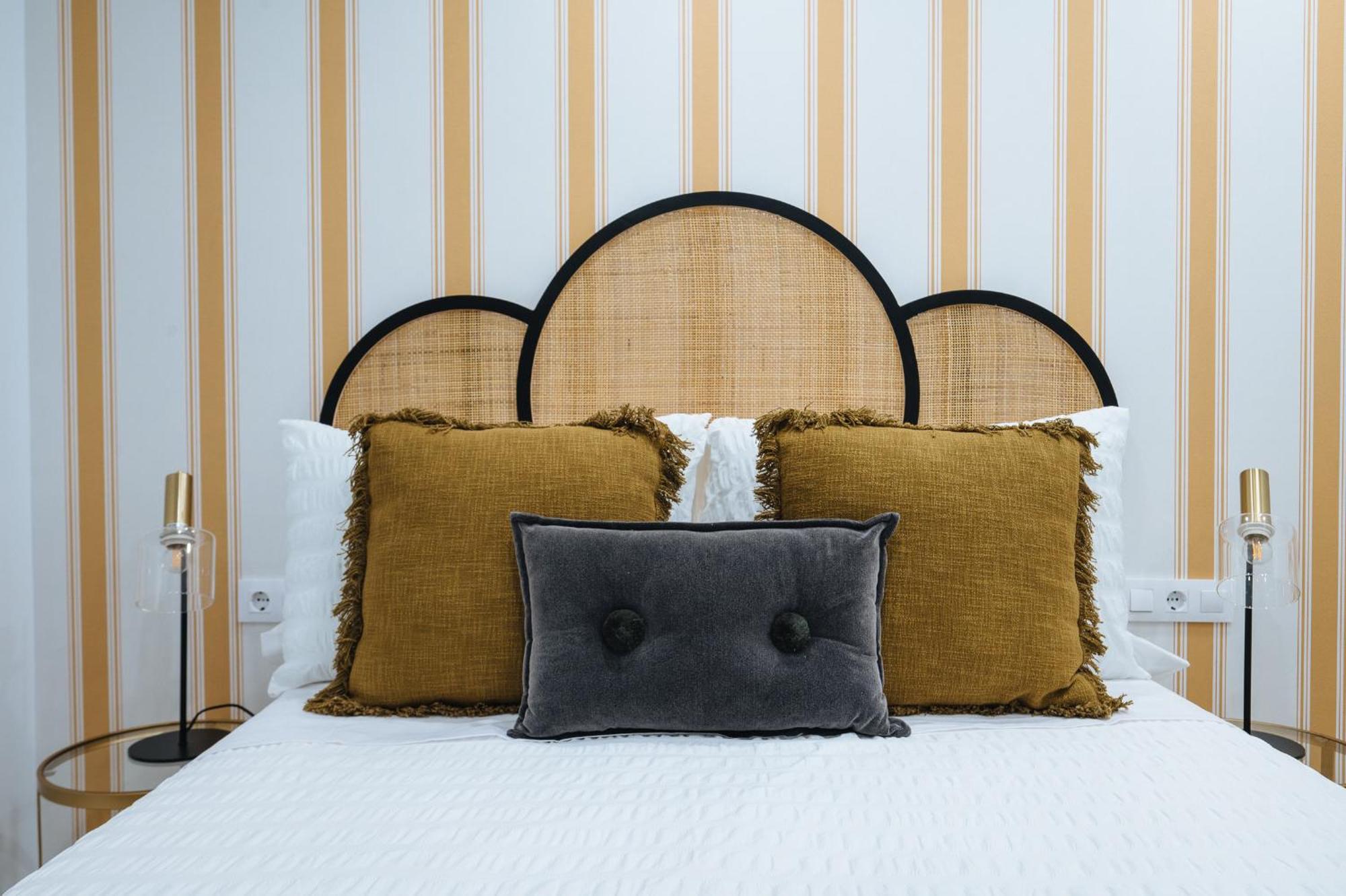 Wish Suite Miraflores De Sevilla ภายนอก รูปภาพ