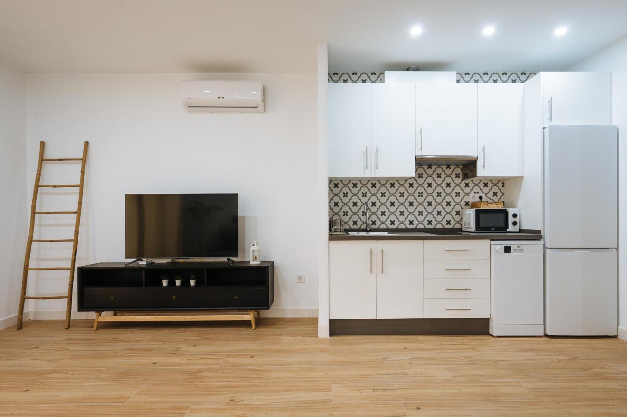 Wish Suite Miraflores De Sevilla ภายนอก รูปภาพ