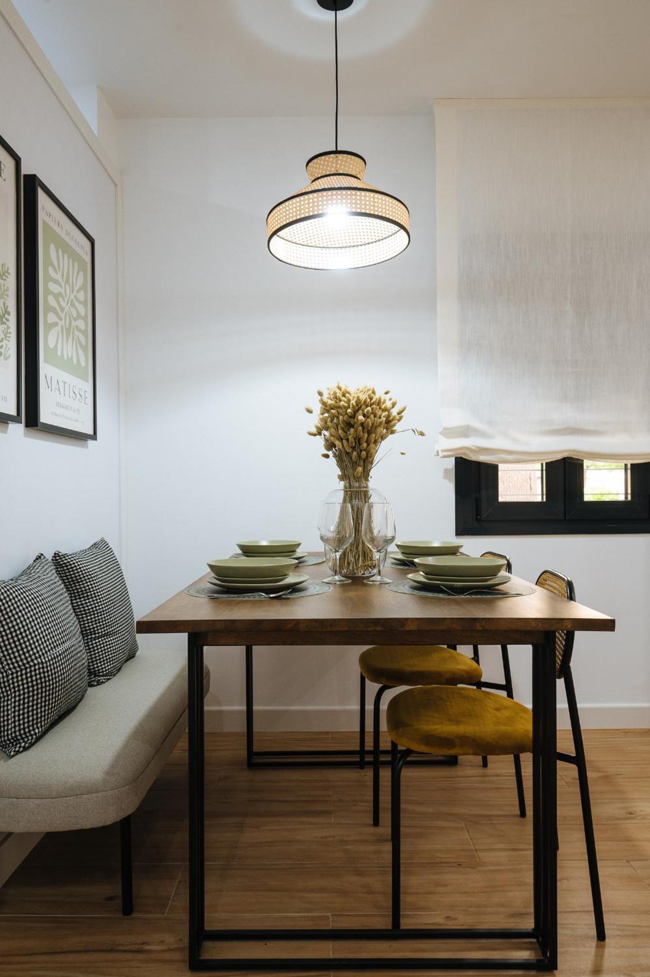 Wish Suite Miraflores De Sevilla ภายนอก รูปภาพ