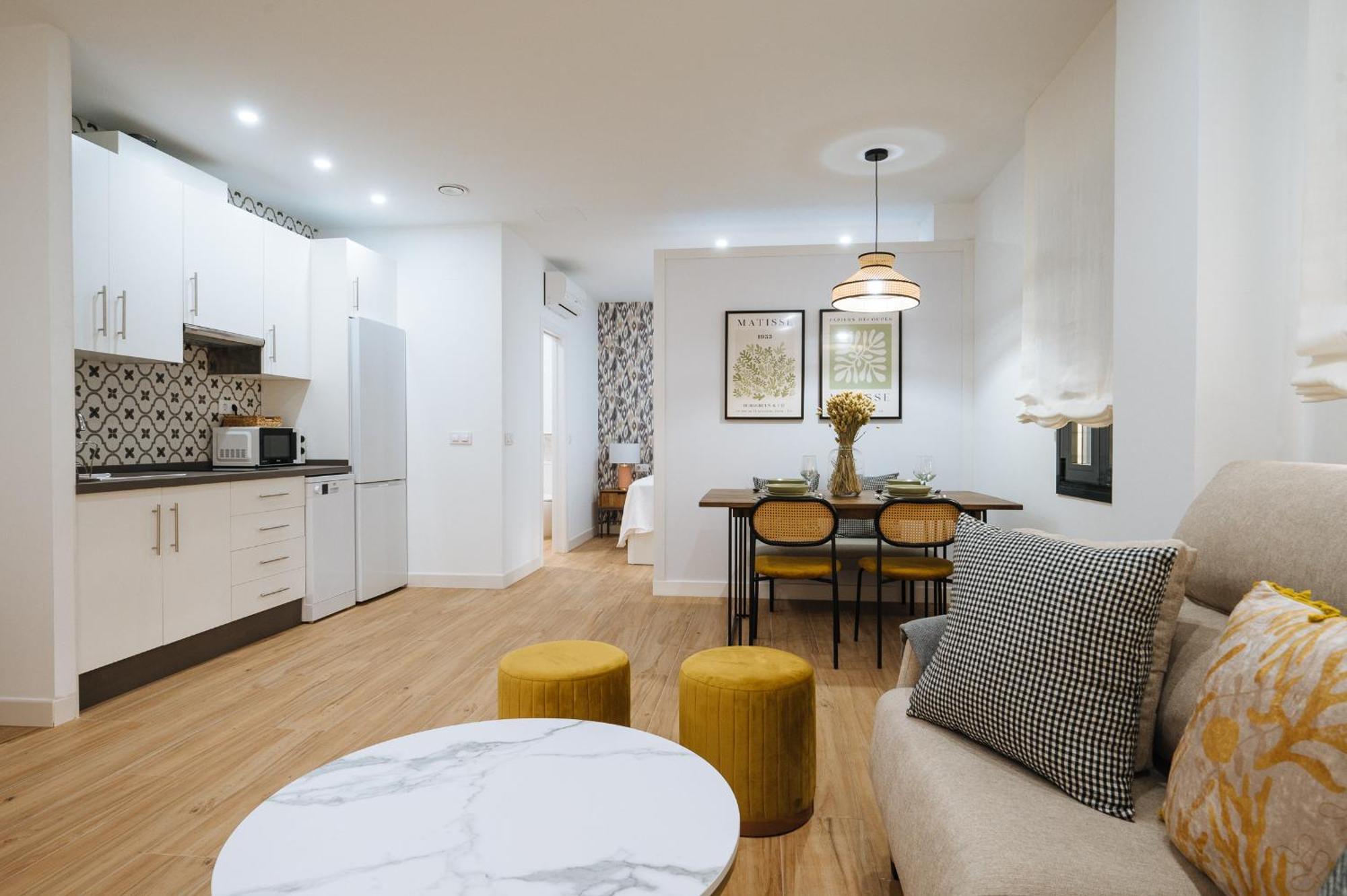 Wish Suite Miraflores De Sevilla ภายนอก รูปภาพ