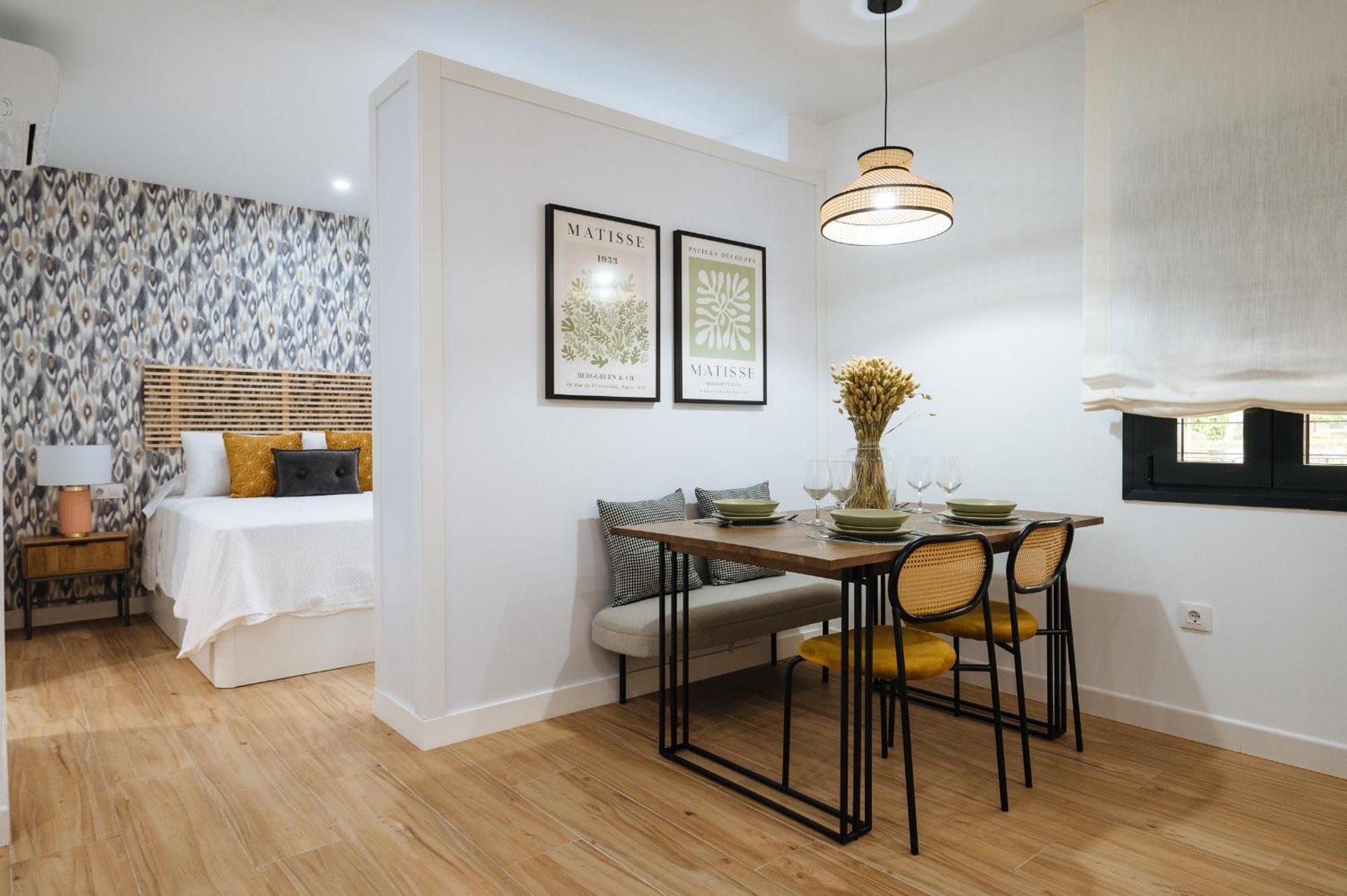 Wish Suite Miraflores De Sevilla ภายนอก รูปภาพ
